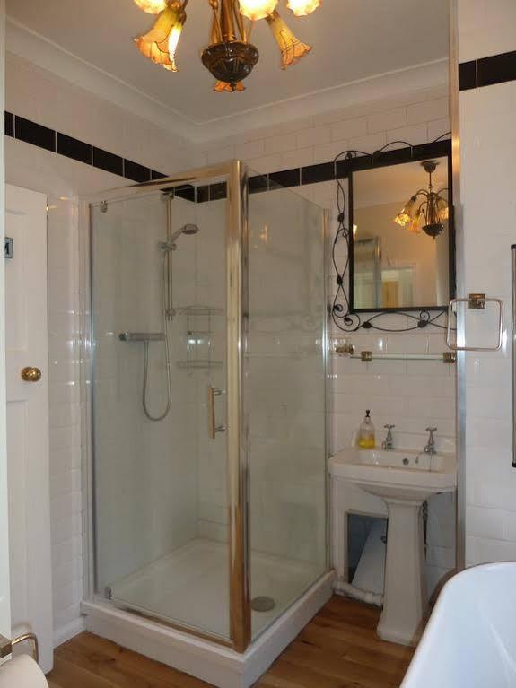 Beachview Guest House Accommodations マーゲイト エクステリア 写真